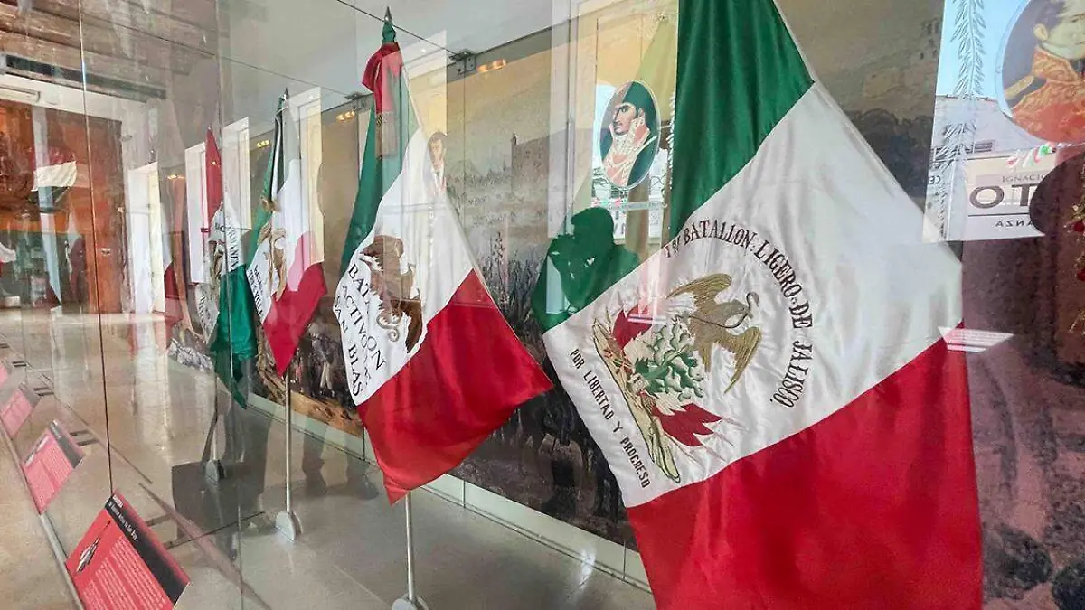 La primera bandera de México y las primeras constituciones los objetos históricos de nuestro país que se localizan en Noruega